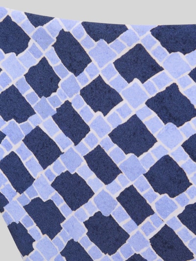 Produktfoto, Bikini-Slip mit seitlicher Schnürung Modell 'MARSEILLE' von Seafolly, Material-Mix mit Stretch-Anteil, Allover-Look, geometrisches Muster in Dunkelblau und Hellblau, glatte Textur