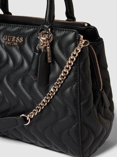 Guess Handtasche mit Strukturmuster und Steppnähten Modell 'SOCIETY' Black 3