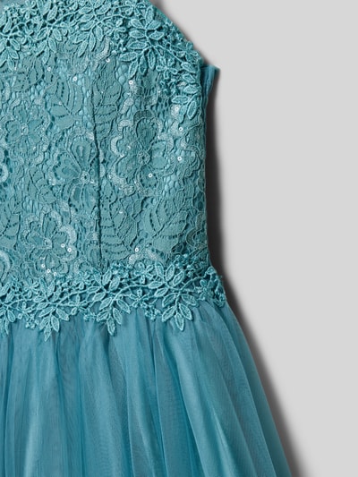 Produktfoto, Regular Fit Abendkleid mit floralem Spitzenbesatz von DANAMADE, niebieska koronka z cekinami, półprzezroczysty tiul, podszewka.