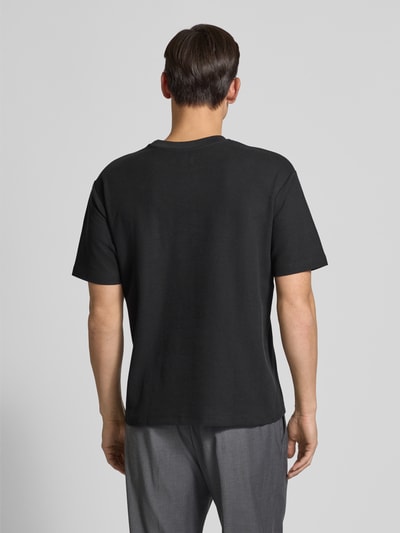 MCNEAL T-Shirt mit geripptem Rundhalsausschnitt Black 5