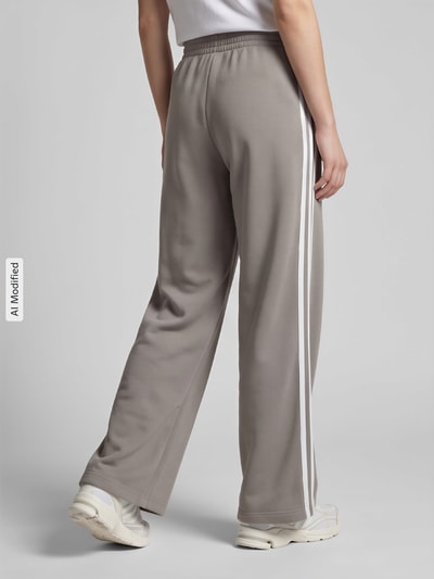 adidas Sportswear Sweathose mit Gummizug Hellgrau 5