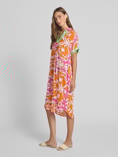 Emily Van den Bergh Knielanges Kleid mit V-Ausschnitt Orange 1