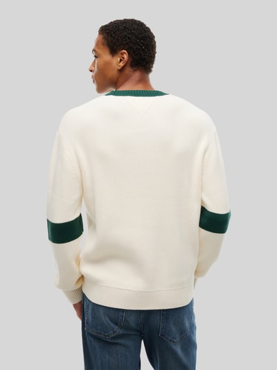 Tommy Jeans Regular Fit Pullover aus reiner Baumwolle Modell 'NEW CLASSICS' Offwhite 5
