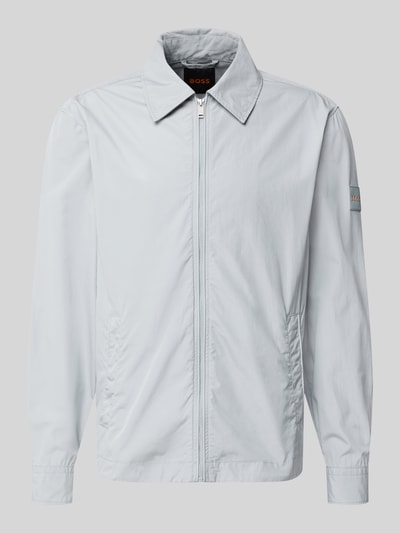 Produktfoto, Regular Fit Overshirt aus reiner Baumwolle Modell 'LUTTI' van BOSS Orange, look: effen, platte kraag, ritssluiting, labelpatch, achterpas met cacharel-plooi, lange mouwen met manchet, steekzakken, popeline van puur katoen, materiaalverwerking: popeline
