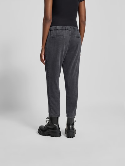 Juvia Relaxed Fit Jogpants mit Tunnelzug Black 5