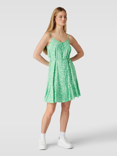 Pieces Mini-jurk met bloemenmotief, model 'NYA' Groen - 1