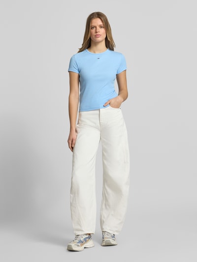 Tommy Jeans Slim Fit T-Shirt aus Baumwoll-Mix Hellblau 1