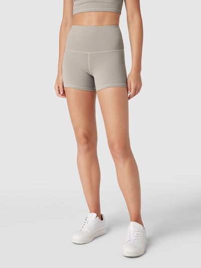 Review Shorts mit Inside-Out-Nähten Khaki 4