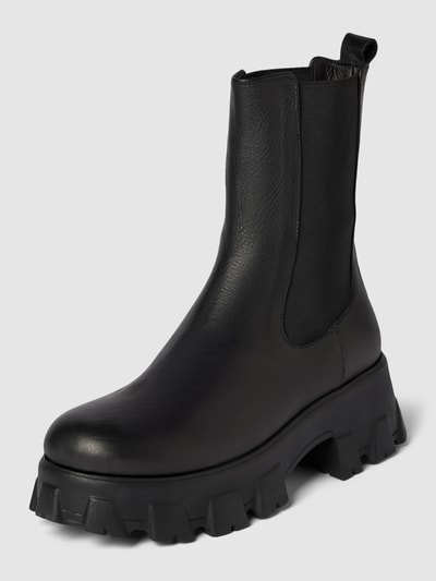 NA-KD Boots aus Leder in unifarbenem Design Black 1