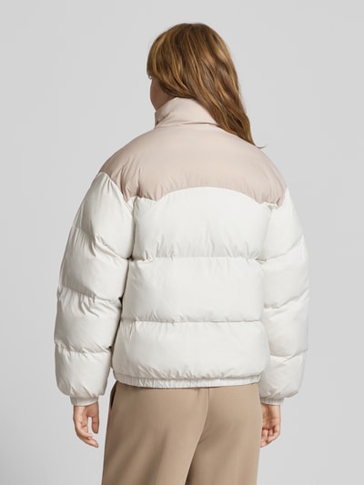Levi's® Kurtka pikowana z wyhaftowanym logo model ‘NOE’ Écru 5