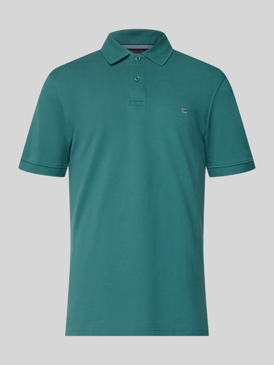 Produktfoto, Regular Fit Poloshirt mit Stitching von Christian Berg Men in Grün, reine Baumwolle, Knopfleiste, Rückenlänge 70 cm in Größe M