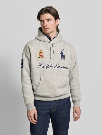 Polo Ralph Lauren Hoodie mit Label-Stitchings und Känguru-Tasche Hellgrau Melange 4