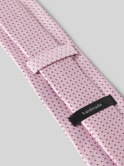 Produktfoto, Seidenkrawatte im Allover-Look (7,5 cm) von OLYMP, zartrosa mit feinem Punktmuster, Label-Detail, reine Seide, klassische Form