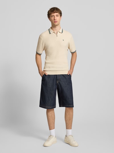 REVIEW Slim Fit Poloshirt in Strick-Optik Ecru 1