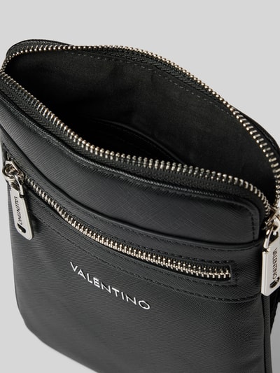 VALENTINO BAGS Crossbody Bag mit Label-Detail Black 4