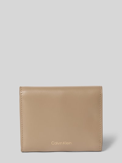 CK Calvin Klein Portemonnaie mit Label-Detail Beige 2