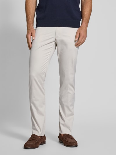 Christian Berg Men Regular Fit Chino mit Eingrifftaschen Ecru 4