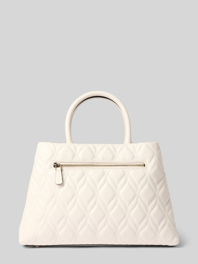 Productfoto, Handtasche in Leder-Optik Model 'Maxine' van GUESS met logodetail, hoofdvak met ritssluiting, afneembare schouderband, breedte 36 cm, lengte 24 cm, diepte 12 cm, schouderbandlengte 120 cm, dames leerlook, crèmekleurig, gewatteerde structuur, zichtbare metalen ritssluiting.