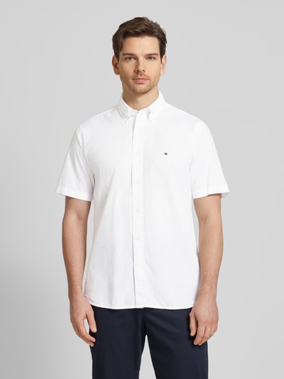 Tommy Hilfiger Koszula casualowa o kroju regular fit z kołnierzykiem typu button down Biały 4