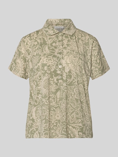 Produktfoto, Relaxed Fit Poloshirt aus reiner Baumwolle von Marc O'Polo in grün-beige mit floralem Allover-Muster, kurzer Knopfleiste und Polokragen, Jersey-Struktur