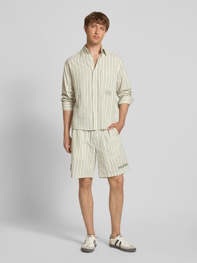 ANOTHER COTTON LAB Szorty o kroju oversized z naszywką z logo Jasnozielony 1