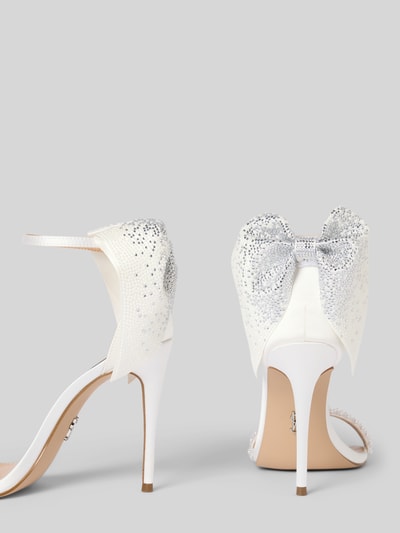 Steve Madden Sandalette mit Perlen und Pfennigabsatz Modell 'BELLAROSA' Offwhite 2