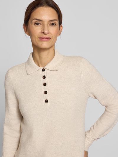 Christian Berg Woman Strickpullover mit Polokragen und Knopfleiste Beige 3