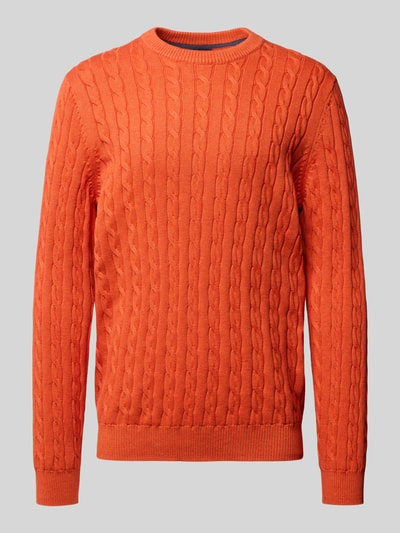Produktfoto, Strickpullover mit gerippten Abschlüssen von Christian Berg Men in Orange, Reine Baumwolle, Regular-Fit, Rundhalsausschnitt.
