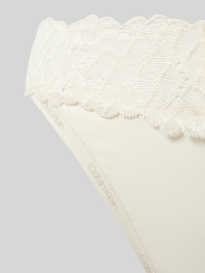 Calvin Klein Underwear String met kantgarnering Offwhite - 2