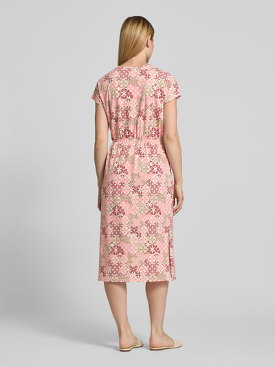 s.Oliver RED LABEL Relaxed Fit Freizeitkleid aus Baumwoll-Mix Pink 5