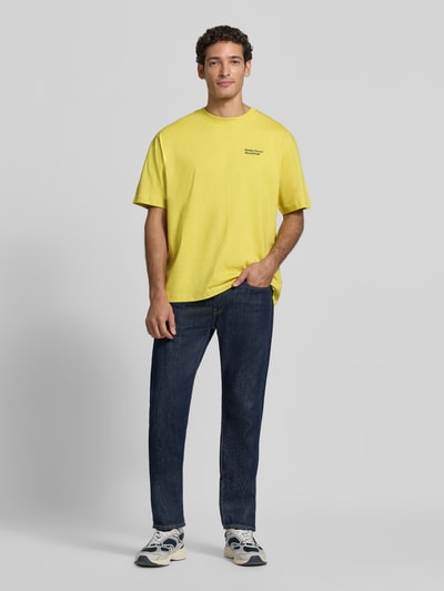 MCNEAL T-Shirt mit Statement-Print Senf 1