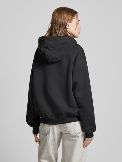 Gina Tricot Hoodie mit Känguru-Tasche Black 5