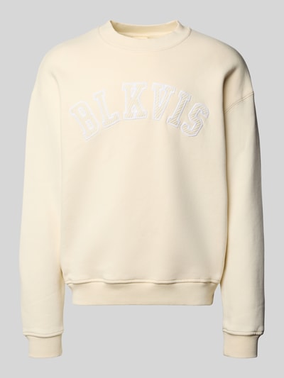 Produktfoto, Sweatshirt mit Logo und Rundhalsausschnitt von BLKVIS in Creme, Relaxed-Fit aus reiner Baumwolle, strukturierte Oberfläche