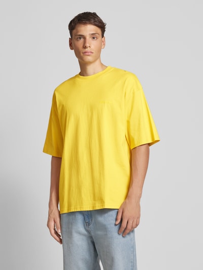 REVIEW Essentials oversized T-shirt  Geel - 4