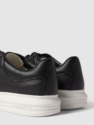 Guess Sneakersy z nadrukiem z logo model ‘VIBO’ Czarny 3