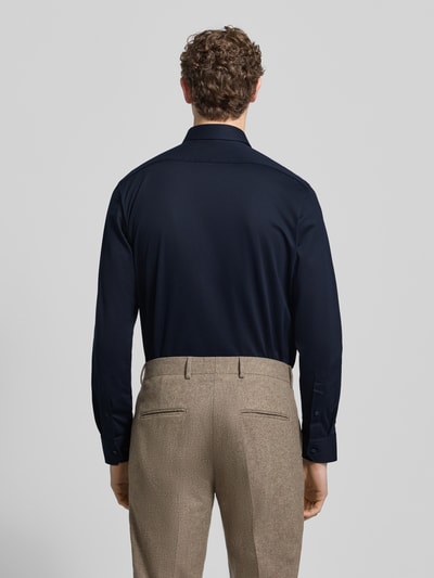 BOSS Regular Fit Businesshemd aus Pinpoint mit Stretch-Anteil Marine 5