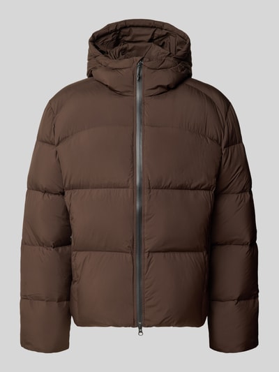 Produktfoto, braune Steppjacke mit Kapuze Modell 'PAX' von Samsøe Samsøe, Regular Fit, Zweiwege-Reißverschluss, glatte Textur