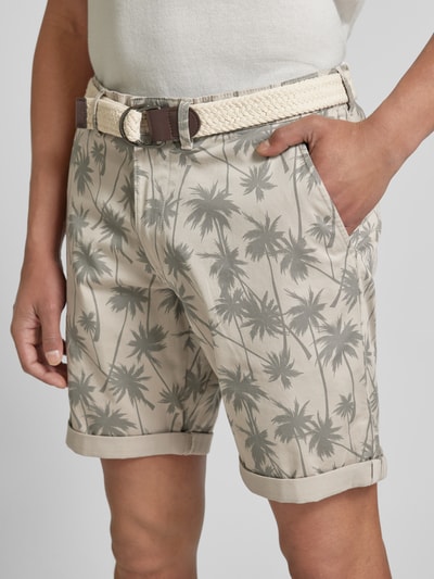 MCNEAL Slim FIt Bermudas mit Gürtel  Ecru 3