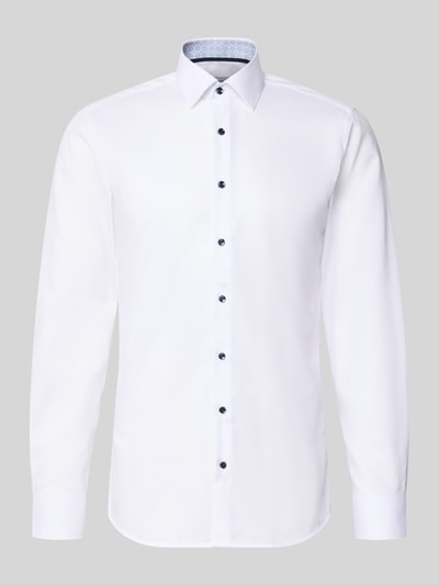 Produktfoto, weißes Slim Fit Business-Hemd aus Reine Baumwolle mit Kentkragen und Knopfleiste, Rückenlänge 80 cm, Schulterbreite 45 cm, Ärmellänge 70 cm, Slim Fit Business-Hemd aus Baumwolle mit Kentkragen von ETERNA