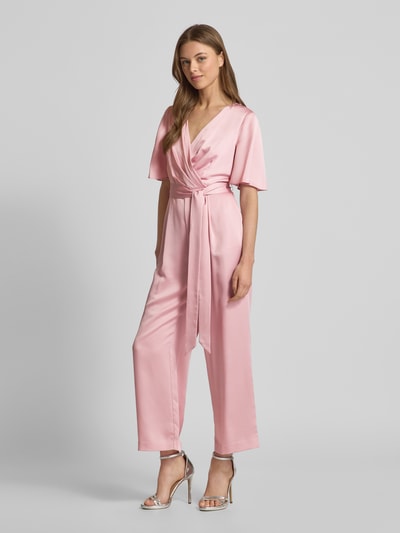 Christian Berg Cocktail Jumpsuit in wikkellook Roze - 1