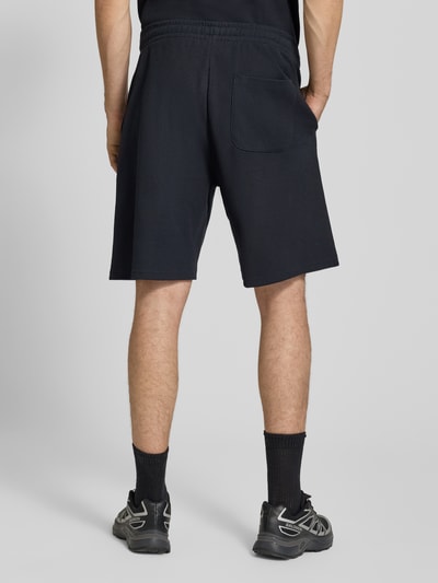 REVIEW Straight Fit Sweatshorts mit Strukturmuster Black 5