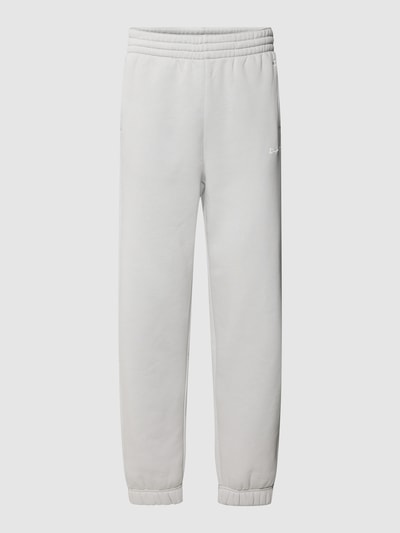 CHAMPION Sweatpants mit Label-Stitching Hellgrau 2