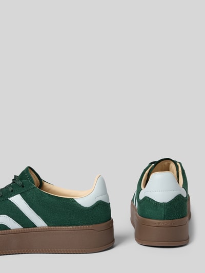 Produktfoto, Sneaker aus echtem Rindsleder Modell 'Cuzmani' von GANT, grün mit weißen Details, braune Sohle, Damen Sneaker von GANT