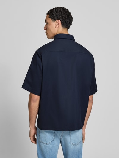 HUGO Blue Relaxed Fit Freizeithemd aus reiner Baumwolle Modell 'EKYNO' Dunkelblau 5