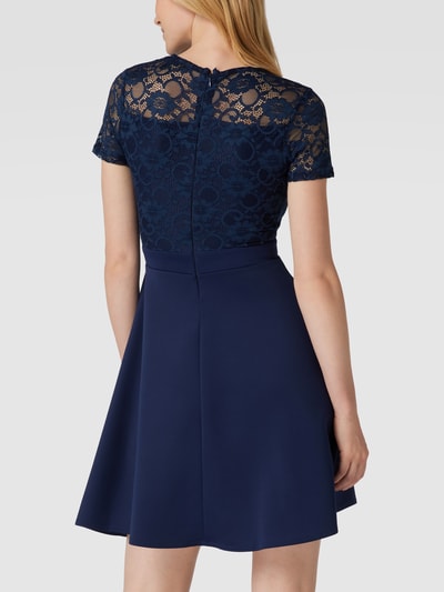 Lipsy Cocktailkleid mit Taillenpasse Marine 5