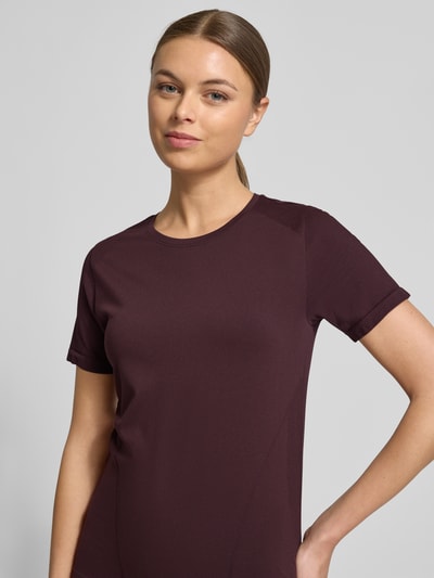Fabletics Regular Fit T-Shirt mit Rundhalsausschnitt Modell 'Feather' Bordeaux 3