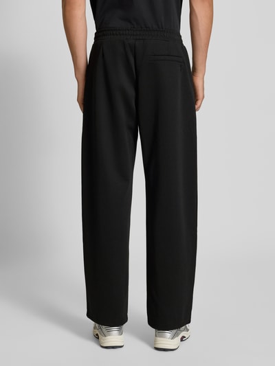 REVIEW Sweathose mit elastischem Bund Black 5