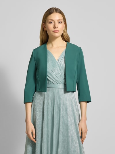 Kobiece model nosi Regular Fit Blazer mit 3/4-Arm od Vera Mont, elastyczna mieszanka materiałów, otwarty krój, długość tyłu 42 cm w rozmiarze 36, jasny turkus, gładka faktura; widok z przodu, zbliżenie na górną część ciała.