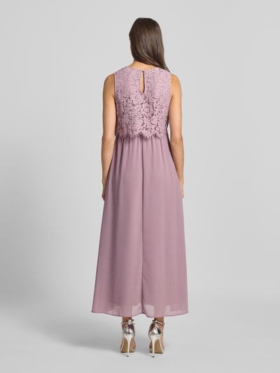 Vila Maxikleid mit Spitze und Cut Out im Rücken Mauve 5