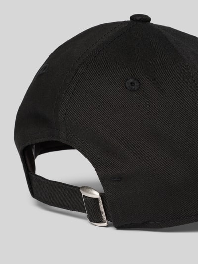 New Era Czapka z daszkiem i detalem z logo Czarny 3